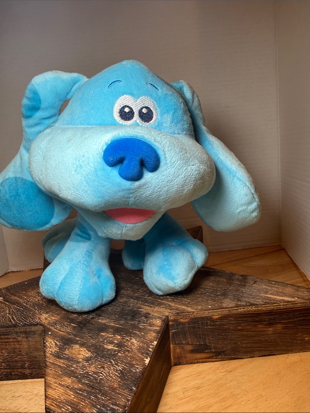 Nickelodeon Blue Plush Toy Tagged Character‎